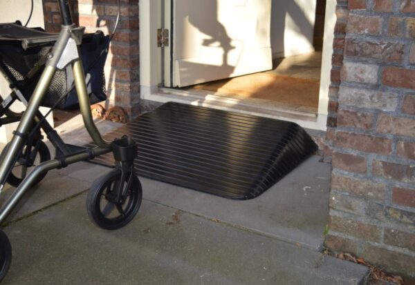 65 mm hoog - Rubberen Drempelhulp - 3-zijdig oprijbaar
