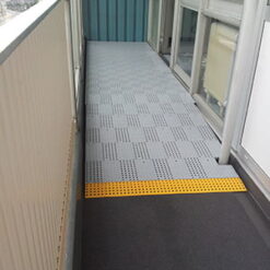 Alternative view of Modulaire hellingbaan - met platform