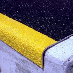 Anti slip traptreden