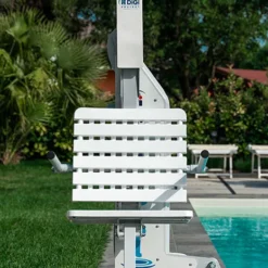 Alternative view of INPOOL zwembadlift